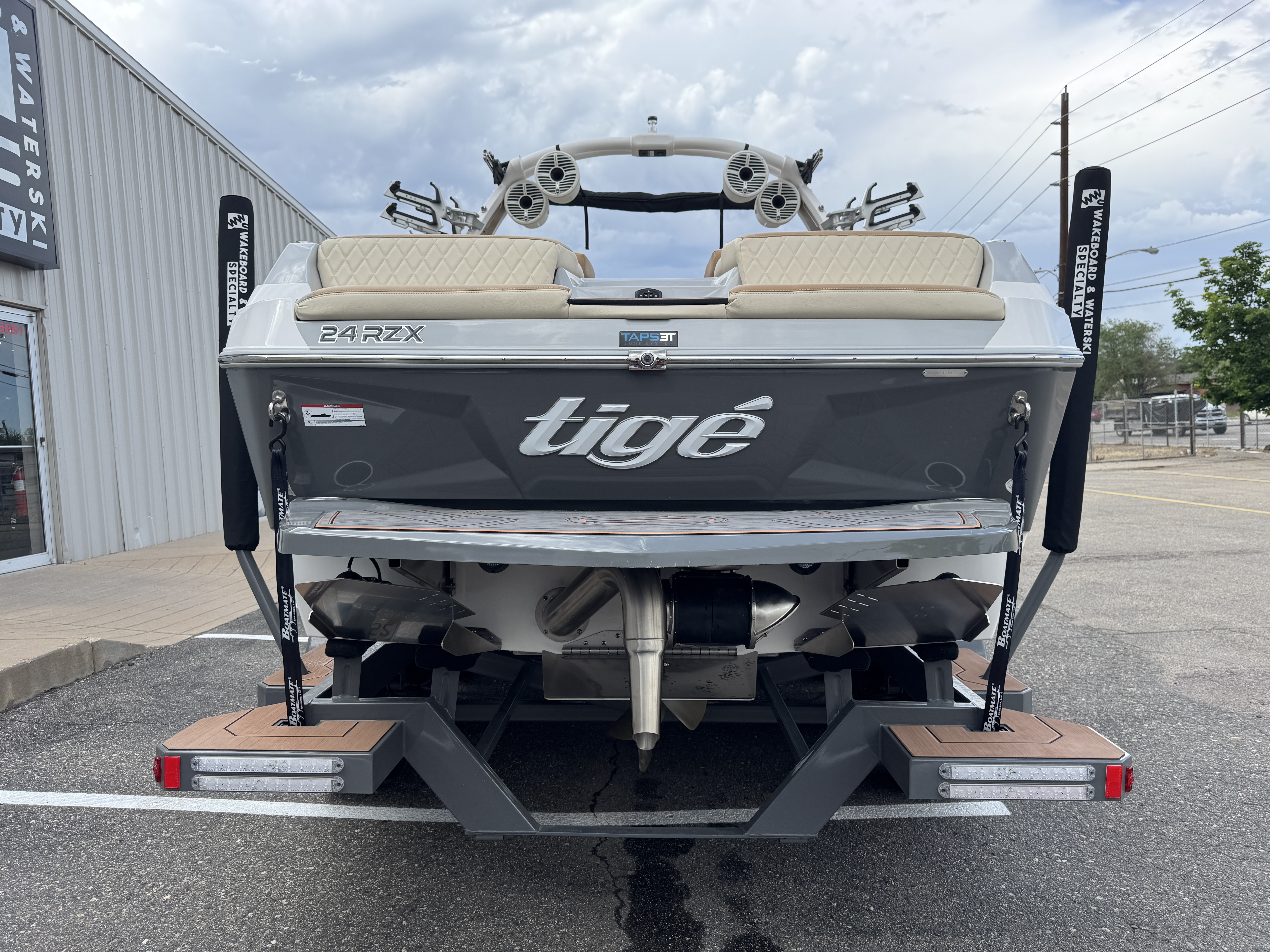 2022 Tige 24 RZX Icon